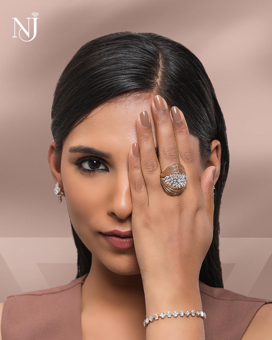 Enduring beauty, designed to shine beyond trends. Discover timeless diamond jewe